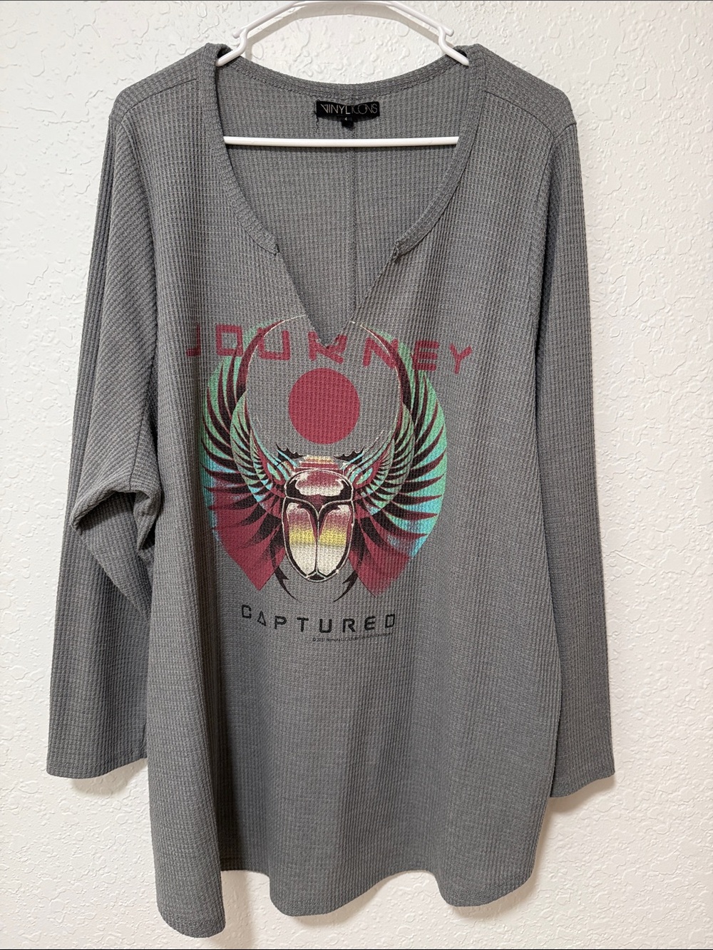 Torrid Gray Graphic Waffle Long-Sleeve Top - Captured Scarab Print Journey Top